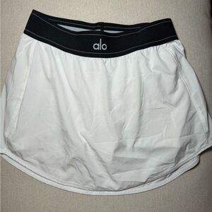 ALO Yoga Match Point Tennis Skirt in White